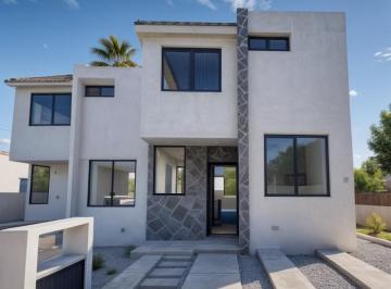 Casa de 3 habitaciones, El Marqués · Casa en Venta en Ciudad Maderas, Querétaro, Hermoso Diseño, Calidad de Vida
