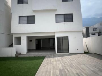 Casa de 3 habitaciones, Monterrey · Casa en Renta Puerta de Hierro Linces
