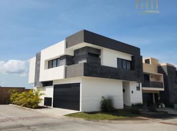 Casa · 256m² · 3 Recámaras · Casa en Punta Tiburón