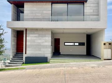 Casa · 430m² · 3 Recámaras · 2 Estacionamientos · Casa en Venta en Villandares