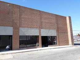 Local comercial · 140m² · Local en Pitic