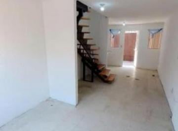 Casa · 40m² · 2 Recámaras · 1 Estacionamiento - Altaltium Real Estates Premium · Casa en Venta en Fraccionamiento Real del Valle