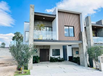 Casa de 3 habitaciones, Pachuca · “lujo y Diseño en Esta Hermosa Casa en Venta”