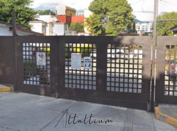 Casa de 3 habitaciones, Naucalpan de Juárez · Casa en Venta en Santa Cruz del Monte, Naucalpan, Cerca de Plaza Satélite.