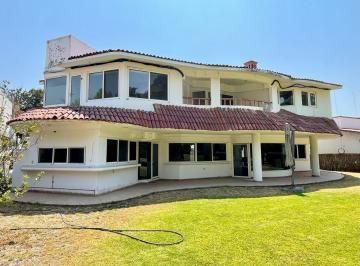 Casa · 540m² · 4 Recámaras · 4 Estacionamientos · Casa en Venta en San Juan del Rio, Queretaro