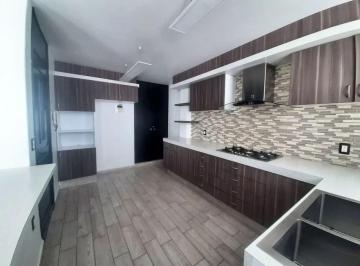 Casa de 4 habitaciones, Azcapotzalco · Casa en Venta Cerca de La Glorieta de Camarones, Excelente Oportunidad!