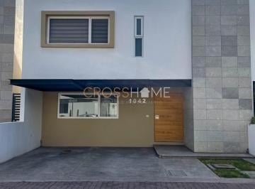 Casa de 3 habitaciones, Querétaro · Casa en Venta en Condesa Juriquilla