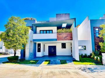 Casa de 5 habitaciones, Pachuca · Casa en Venta a 10 Min de Zona Plateada