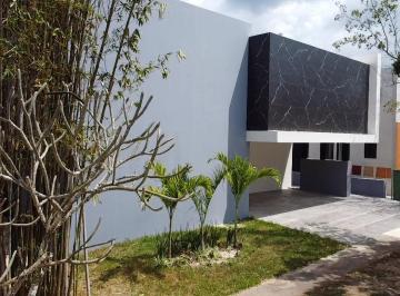 Casa de 3 habitaciones, Mérida · Venta Casa en Yucatan Country Club Merida