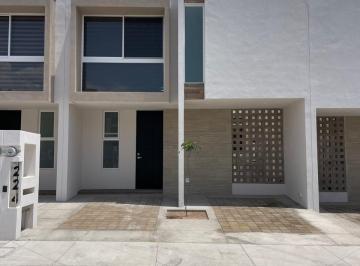Casa de 3 habitaciones, Aguascalientes · Rmc - Casa Nueva en Renta San Matias Residencial. Al Sur de La Ciudad