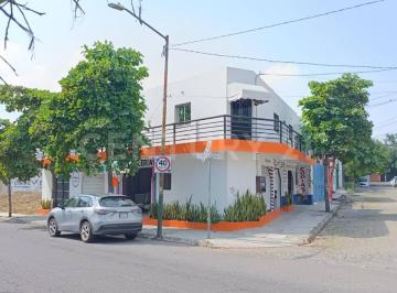 Local comercial · 325m² · 2 Recámaras · Edificio Comercial en Venta - 5 Locales y 1 Departamento Sobre Av Leonardo Bravo
