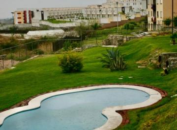 Casa en condominio de 3 habitaciones, Temixco · Casa con Alberca Al Sur de Cuernavava