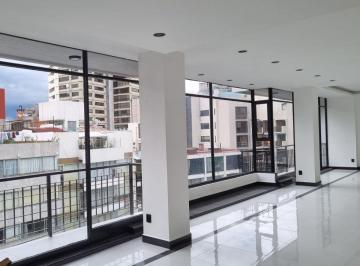 Departamento de 4 habitaciones, Miguel Hidalgo · PH en Renta en Lomas de Chapultepec, 4 Recámaras