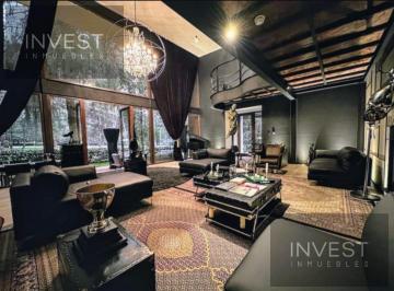 Casa · 450m² · 4 Recámaras · 2 Estacionamientos · Casa Venta / Renta en Avándaro, Valle de Bravo