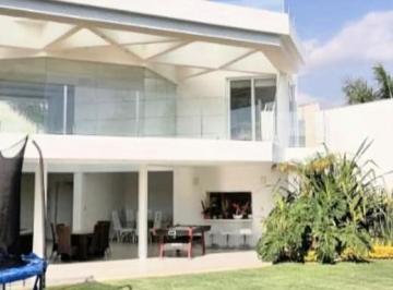 Casa de 5 habitaciones, Cuernavaca · Venta de Casa en Fraccionamiento Residencial El Mascareño.