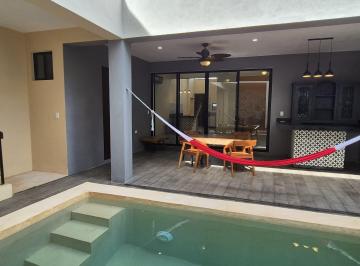 Casa de 3 habitaciones, Mérida · Casa con 3 Recámaras en Venta con 256 m² Superficie de Terreno en Lourdes