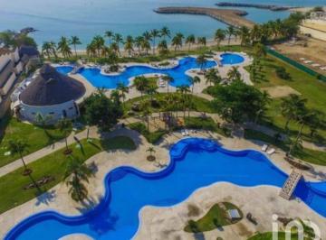 Departamento · 244m² · 3 Recámaras · 2 Estacionamientos · Departamento en Renta Bnayart Puerto Vallarta
