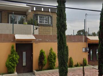 Casa de 4 habitaciones, Cuautitlán Izcalli · Hermosa Proiedad en Bosques del Lago Cuautitlan Izcalli! Edo Mex