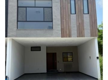 Casa · 274m² · 3 Recámaras · 2 Estacionamientos · Altares Residencial Lista Para Entrega