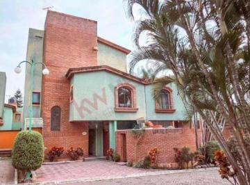 Casa de 3 habitaciones, Cuernavaca · ¡Oportunidad Unica! Casa en Venta