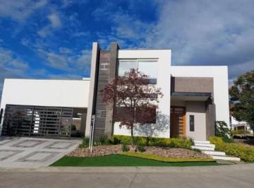 Casa de 4 habitaciones, León · ¡Oportunidad Unica! Casa en Venta, Residencial El Molino Guanajuato Jgc