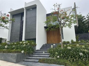 Casa en condominio de 3 habitaciones, Zapopan · Casa en Venta en Puerta Aqua, Zona Andares, Zapopan.
