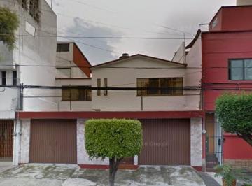 Casa de 4 habitaciones, Coyoacán · Casa en Coyoacán, Colonia del Carmen, Cdmx