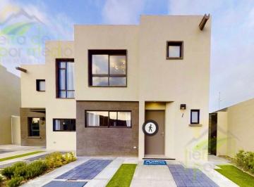Casa · 100m² · 3 Recámaras · 2 Estacionamientos · Casa en Venta en Zona El Mirador, en Privada, Querétaro