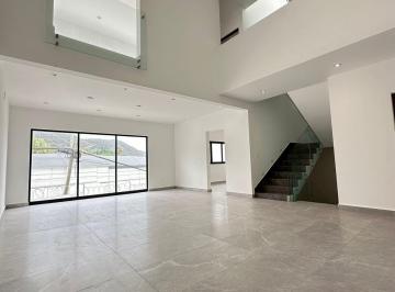 Casa de 4 habitaciones, Santiago · Casa en Venta en Mitica El Barro Santiago Nuevo Leon
