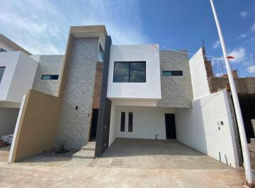 Casa , San Luis Potosí · Casa en Venta Cerca del Parque Bicentenario, San Luis Potosí