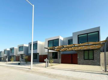 Casa · 100m² · 3 Recámaras · 2 Estacionamientos · Hemisferia Mod Cien Casa D16, Av Sierra Grande, S/n - (4)