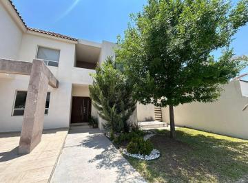 Casa de 3 habitaciones, Arteaga · Preciosa Casa con Excelentes Vistas en Venta en Loma Alta