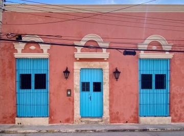 Fachada · Casa Colonial Restaurada en Venta!