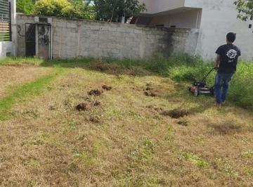 Terreno / Lote · 440m² · Terreno en Venta
