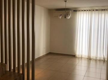 Casa · 162m² · 3 Recámaras · 2 Estacionamientos · Casa en Cumbres San Agustín