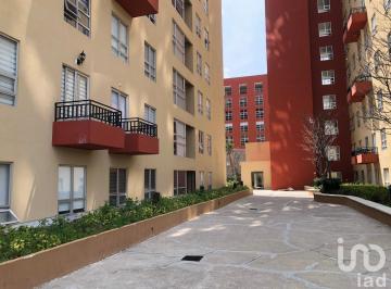Departamento · 63m² · 2 Recámaras · 2 Estacionamientos · Departamento en Renta en City Esmeralda