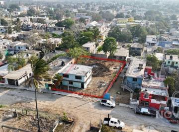 Terreno / Lote · 212m² · Terreno en Venta en Enrique Cárdenas González