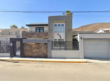 Casa de 5 habitaciones, Ensenada · ¡Oportunidad Unica! Casa en Venta, Ensenada Baja California Mm161
