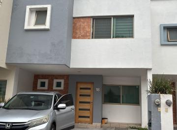 Casa de 3 habitaciones, Zapopan · Se Vende Casa en El Fortín