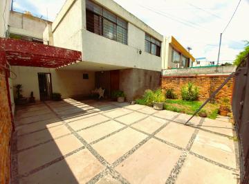 Casa , Guadalajara · Casa en Venta en Av Manuel Acuña