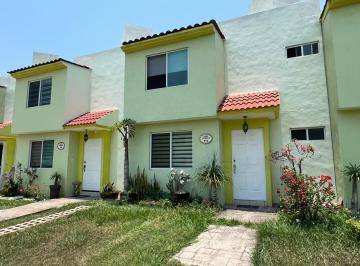 Casa de 3 habitaciones, Veracruz · Casa en Clúster Privado con Alberca en Renta en Fracc. Xana, Casas Palenque. Veracruz, Veracruz