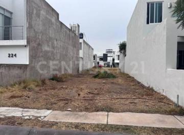 Terreno / Lote · 158m² · 2 Estacionamientos · Terreno Habitacional en Venta Fraccionamiento Q Campestre