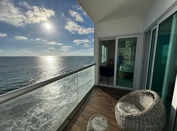 Departamento de 2 habitaciones, Mazatlán · En Venta Departamento en Mazatlan en Marina del Sol, Frente Al Mar, de 2 Recamaras y Amueblado