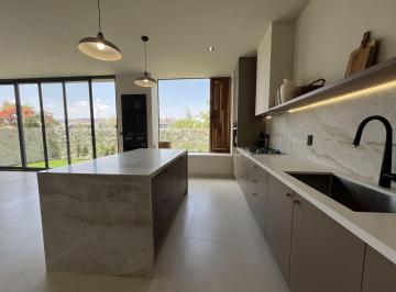 Casa en condominio de 4 habitaciones, Querétaro · Hermosa Casa de 2 Niveles en Altozano