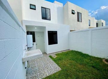 Casa · 110m² · 3 Recámaras · 1 Estacionamiento · Casa en Renta en Sonterra, Querétaro