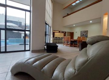 Casa en condominio de 5 habitaciones, Yautepec · Casa en Venta Residencia en Fracc. Lomas de Cocoyoc