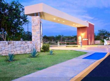 Casa de 4 habitaciones, Mérida · Casa en Venta en Suytunchen