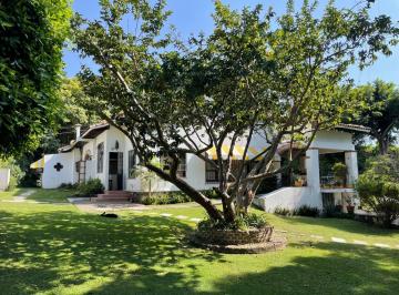 Casa de 2 habitaciones, Cuernavaca · Casa Estilo Colonial Tradicional en Av Compositores, Cuernavaca