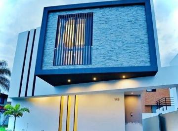 Casa en condominio de 3 habitaciones, Zapopan · Hermosa Residencia en Solares $12,700,000