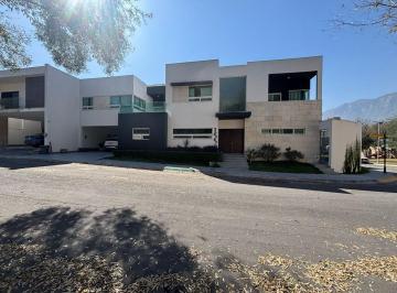 Casa de 3 habitaciones, Monterrey · Casa en Venta Valle de Cristal, Monterrey, N. L.